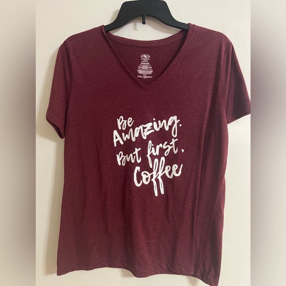 Athletic T-Shirt Pre-owned (like new)